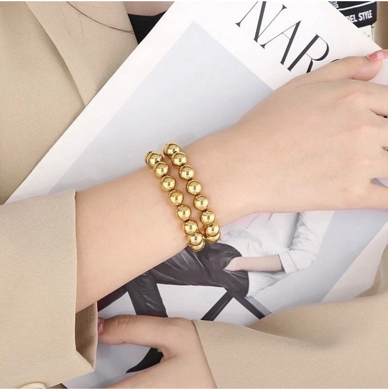 GOLDEN SPHERE BRACELET