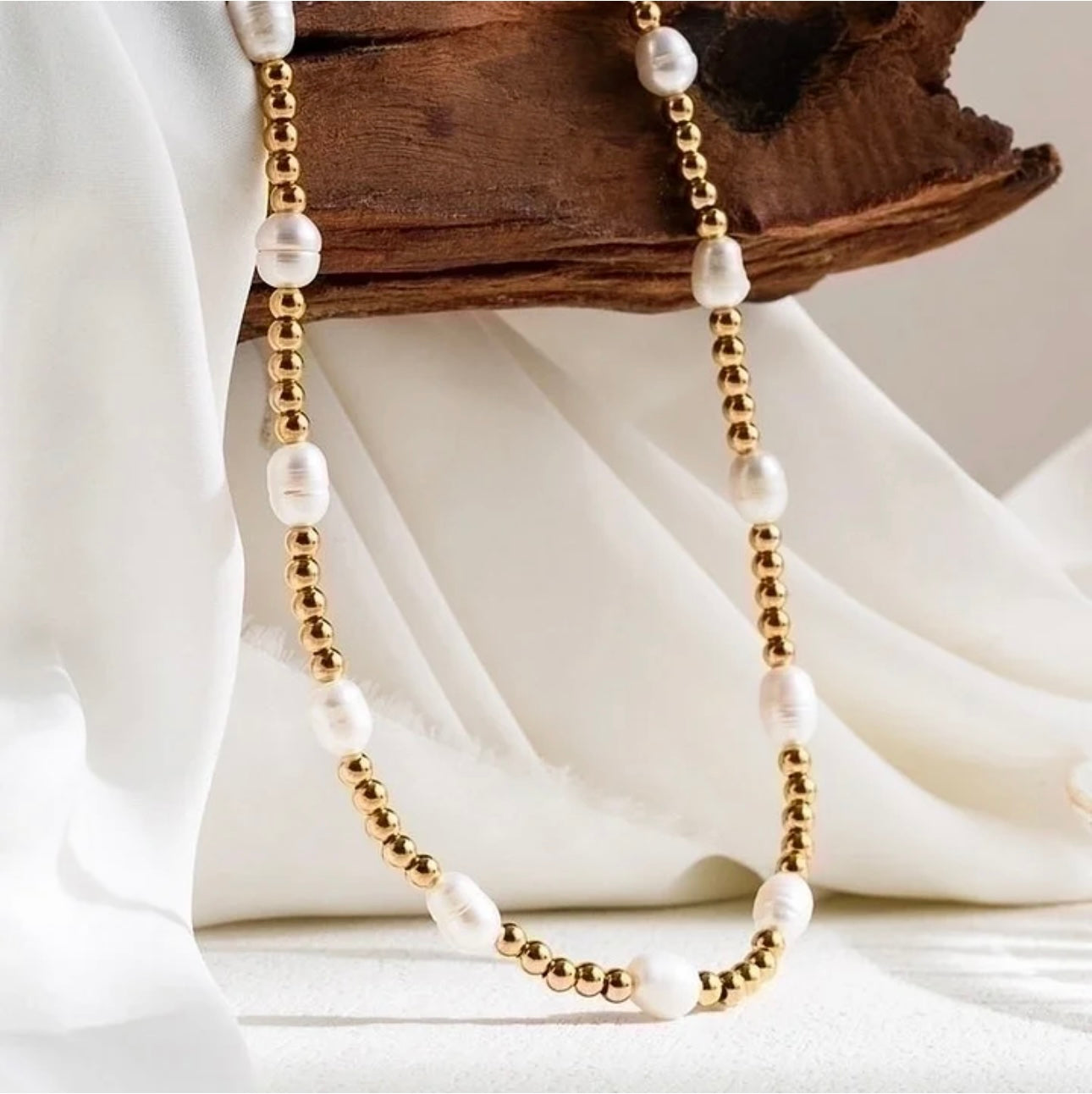 PEARL SYMPHONY NECKLACE