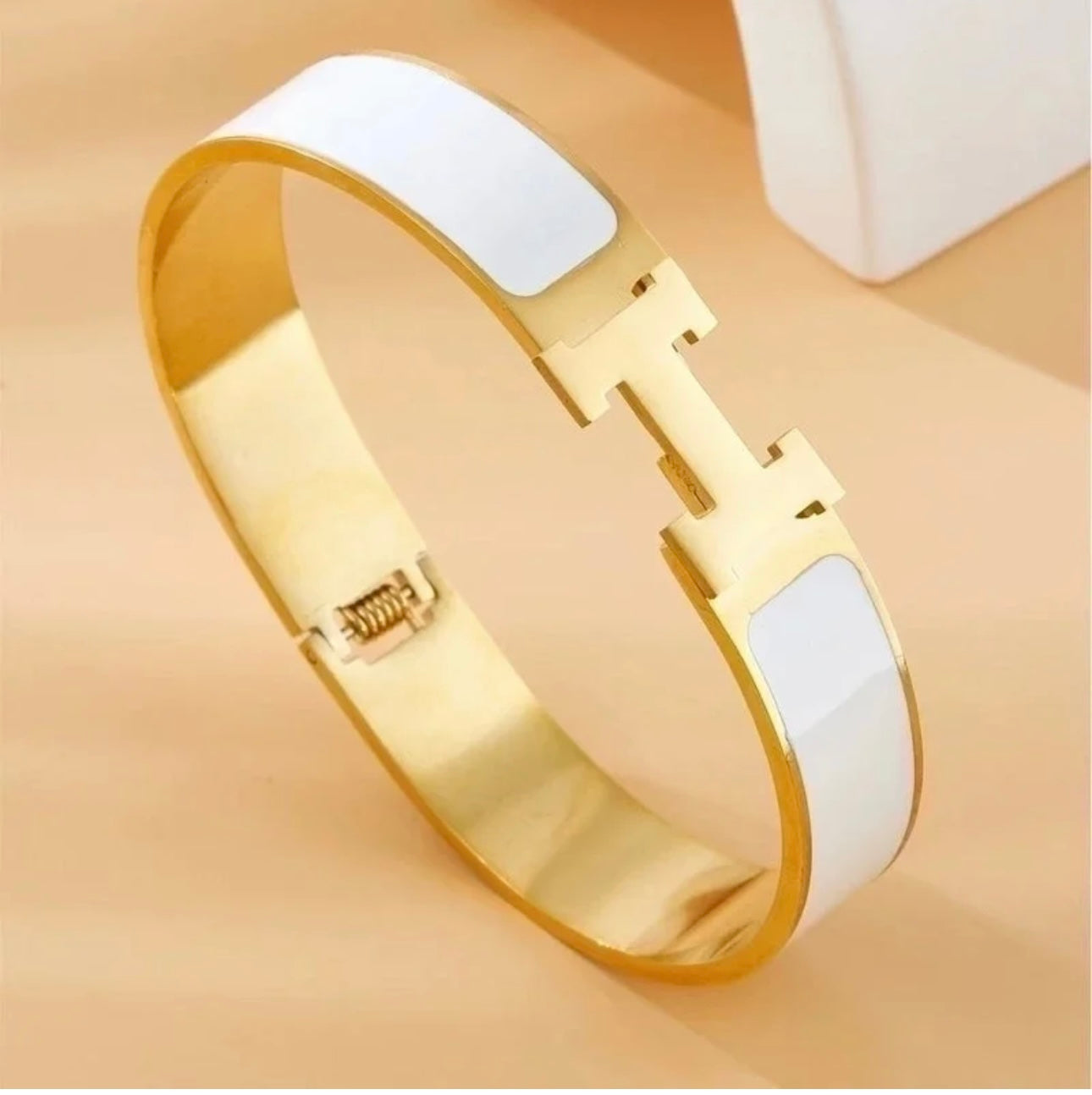 GOLD LUNA MIDNIGHT BRACELET