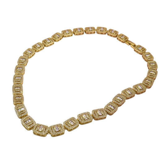 SQUARE BAGUETTE CHAIN