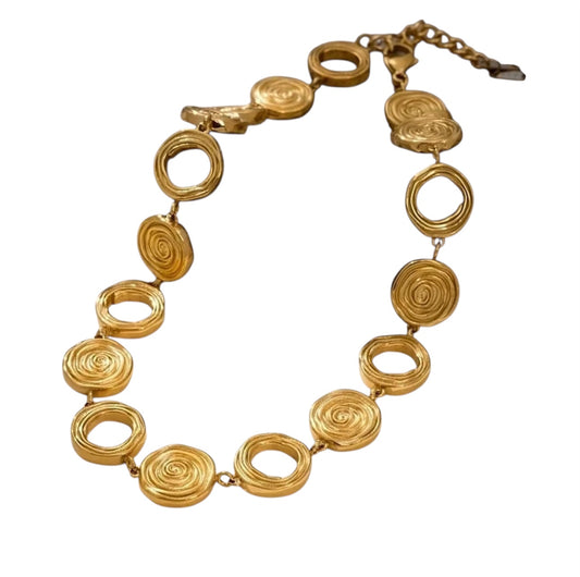 GOLDEN SPIRAL NECKLACE
